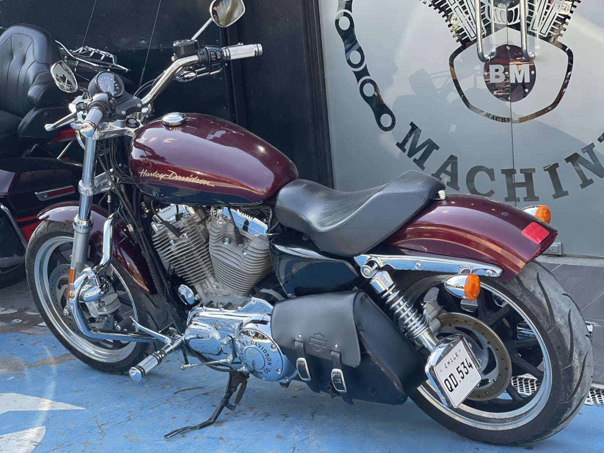HARLEY DAVIDSON Sportster Low 883 (2014)9