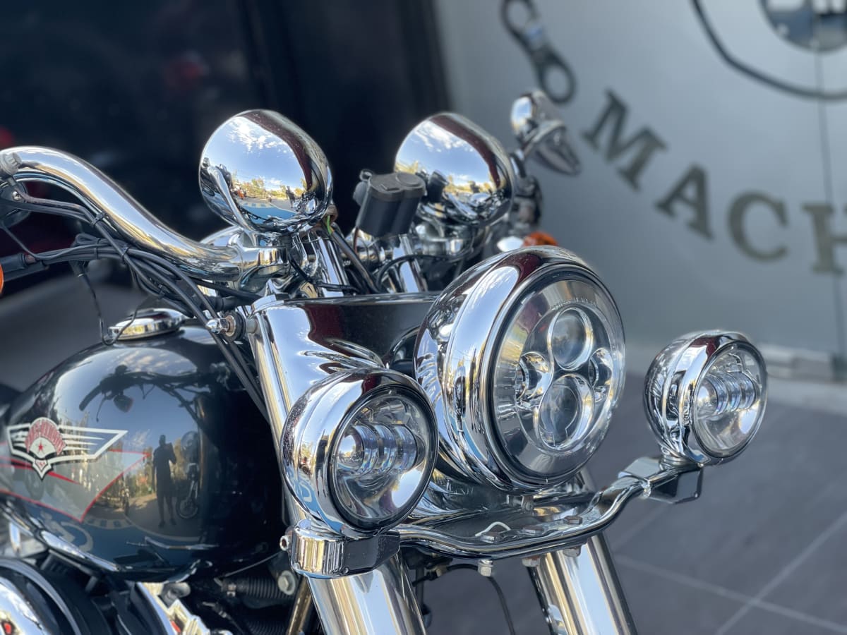 HARLEY DAVIDSON SOFTAIL FATBOY (2007)6