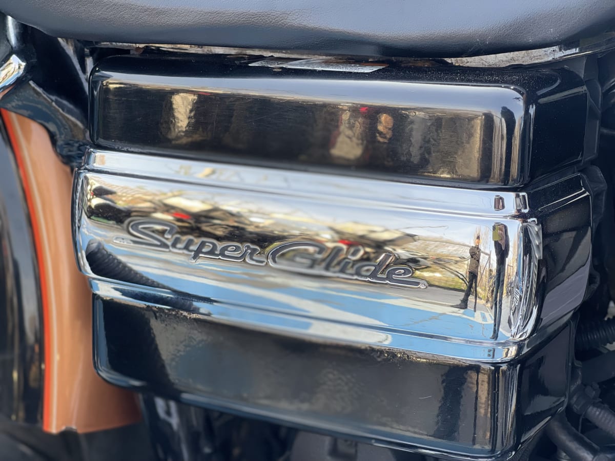 HARLEY DAVIDSON DYNA SÚPER GLIDE 105 years7
