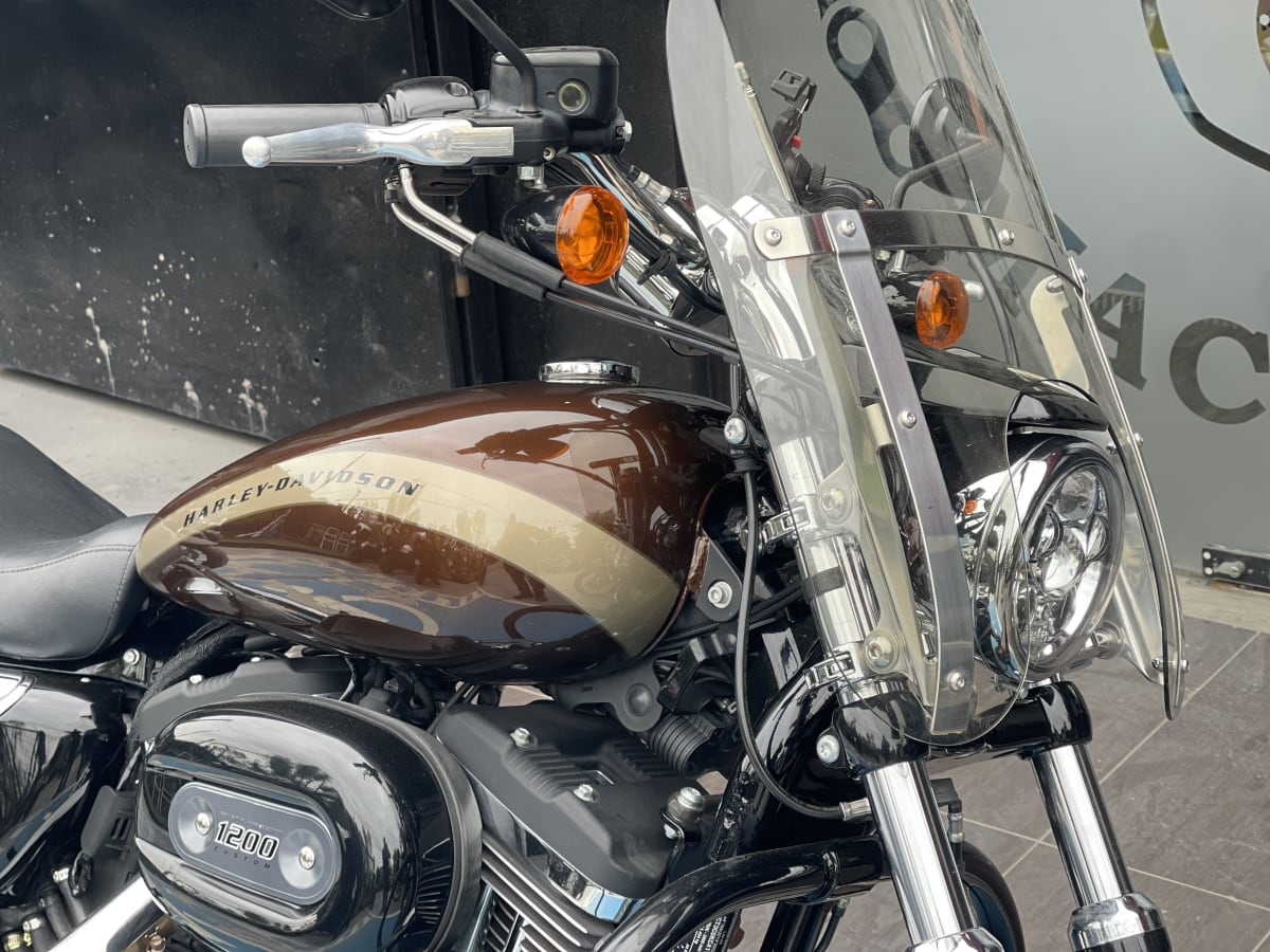 HARLEY DAVIDSON Sportster Custom 1200 (2020)4