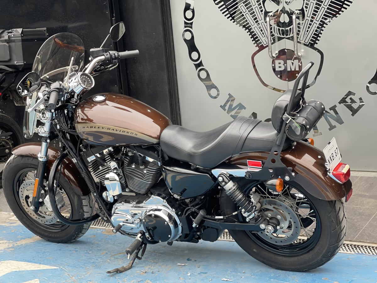 HARLEY DAVIDSON Sportster Custom 1200 (2020)11