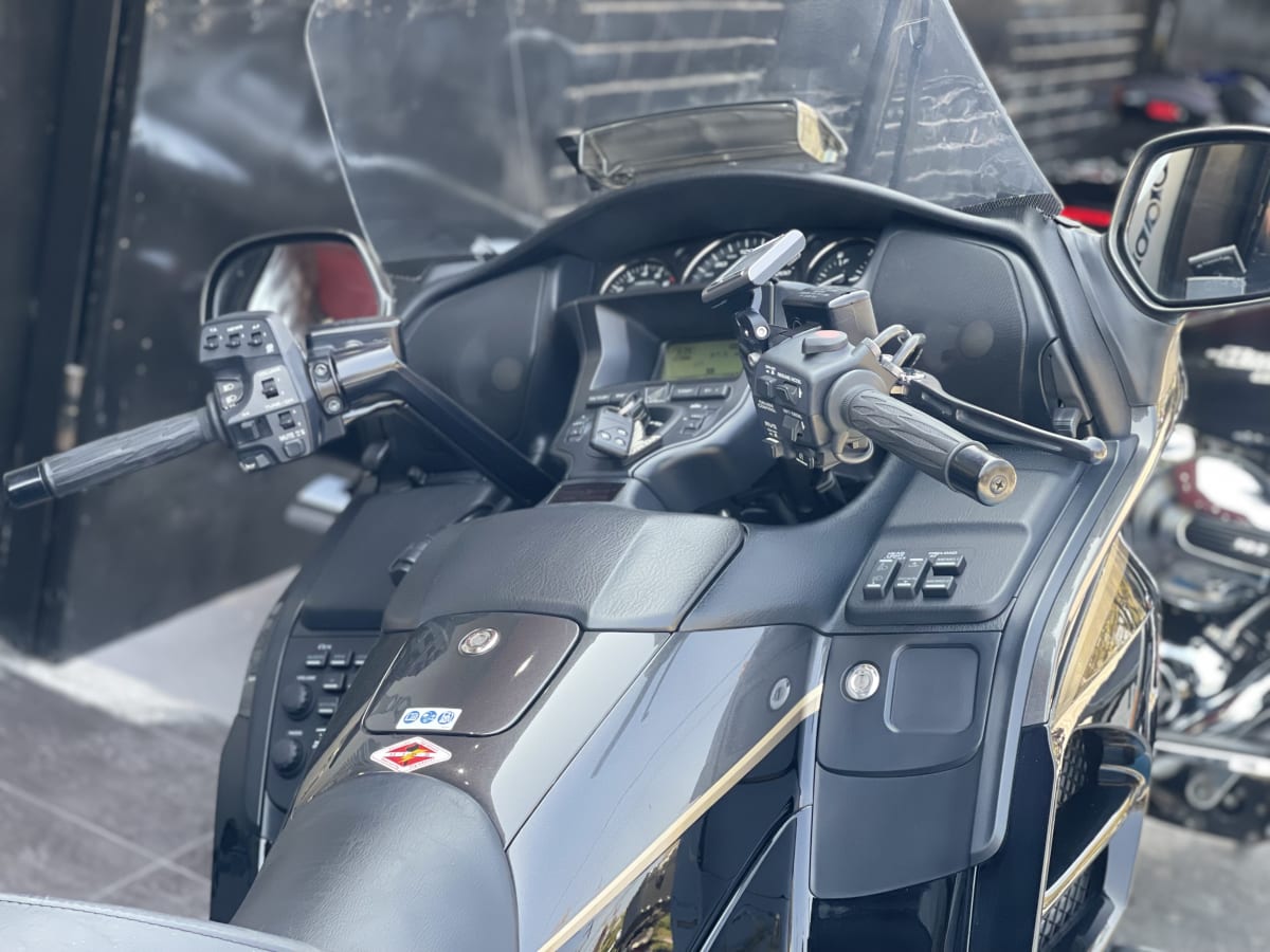 Honda Goldwing 1800 (2017)8