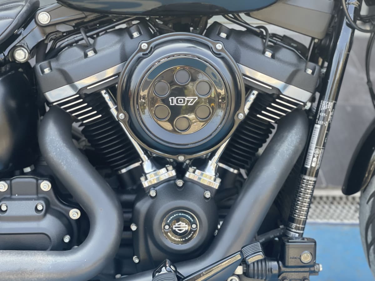 HARLEY DAVIDSON Street bob 107 (2018)6