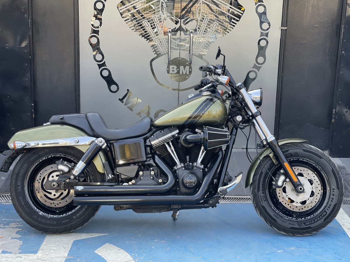 HARLEY DAVIDSON DYNA FAT BOB 20171
