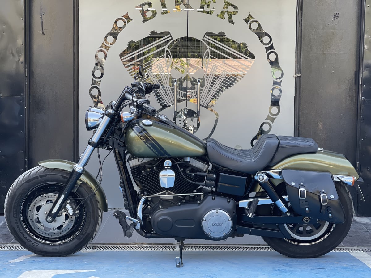 HARLEY DAVIDSON DYNA FAT BOB 20178