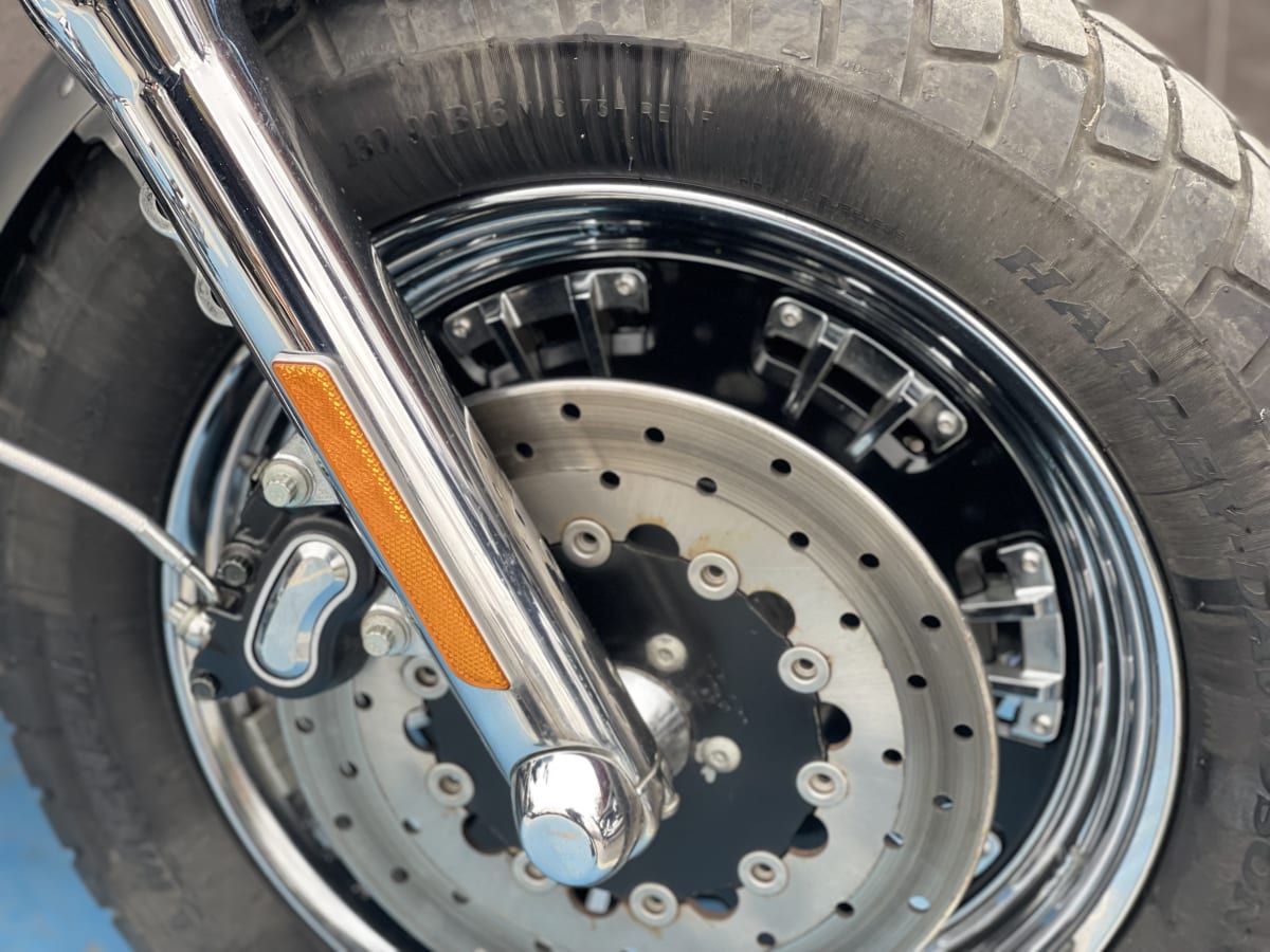 HARLEY DAVIDSON Fat Bob CVO 20105