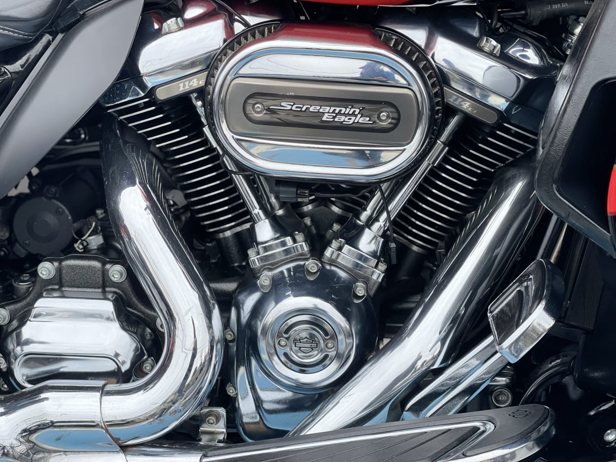 HARLEY DAVIDSON ULTRA LTD CVO (2018)5
