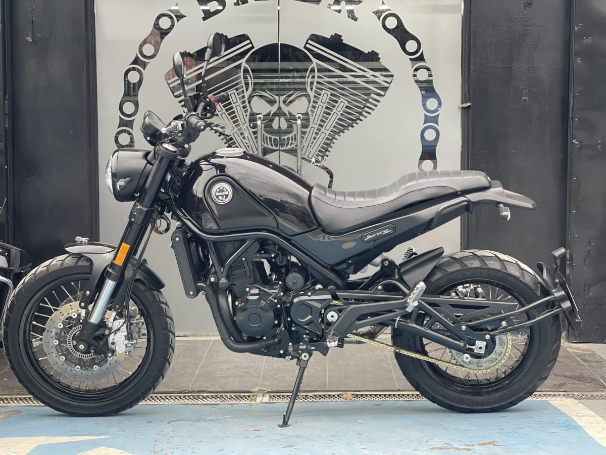 Benelli Leoncino 500 20249