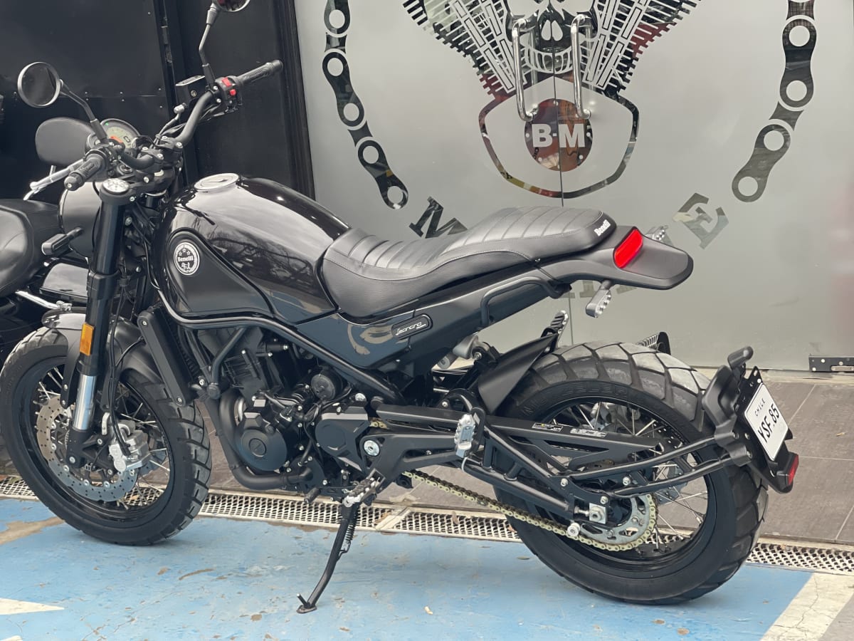 Benelli Leoncino 500 202411