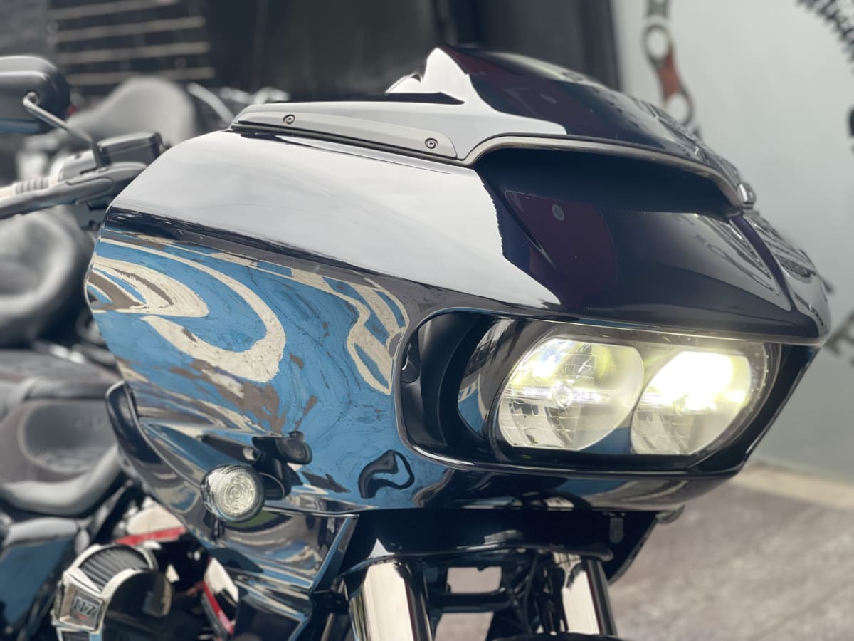 Harley Davidson Road Glide CVO 117 (2023)7