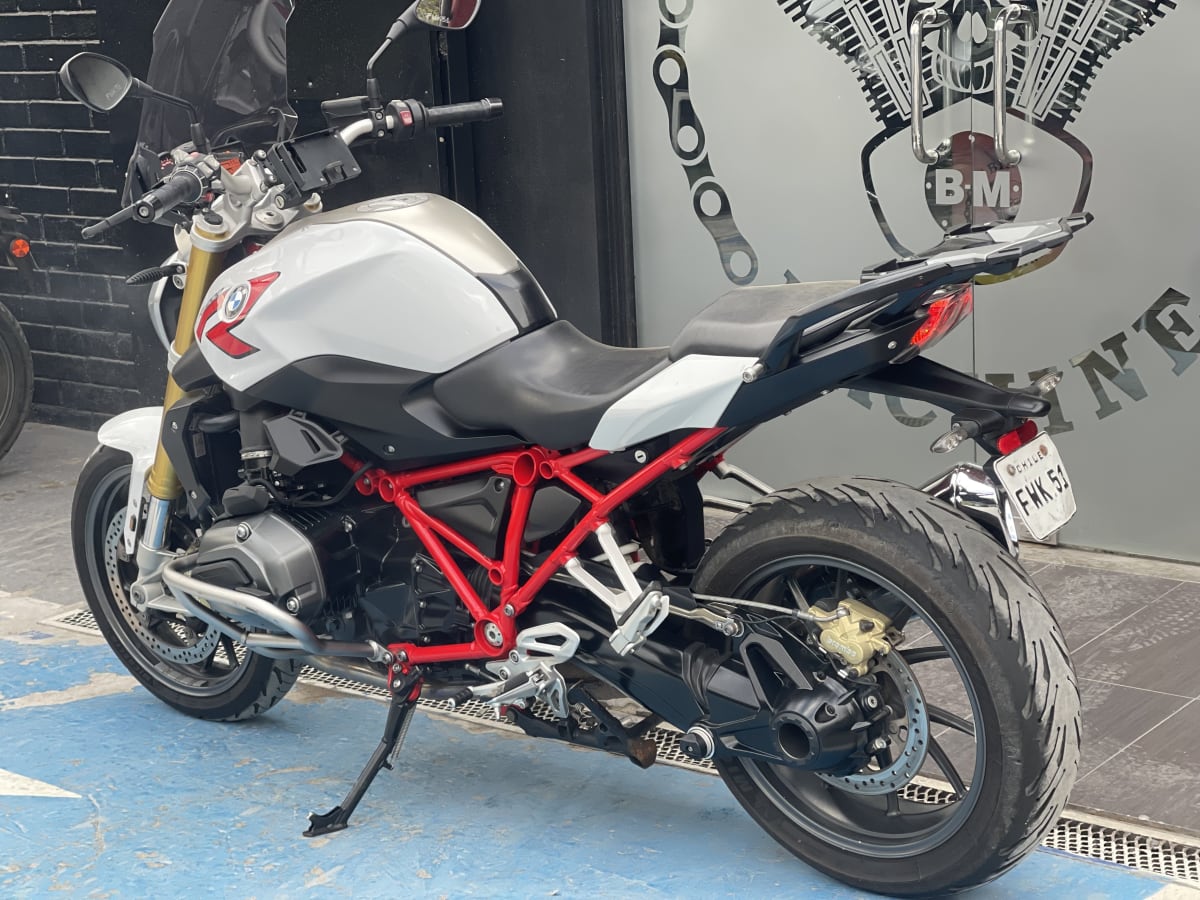 Bmw R1200R (2016)11