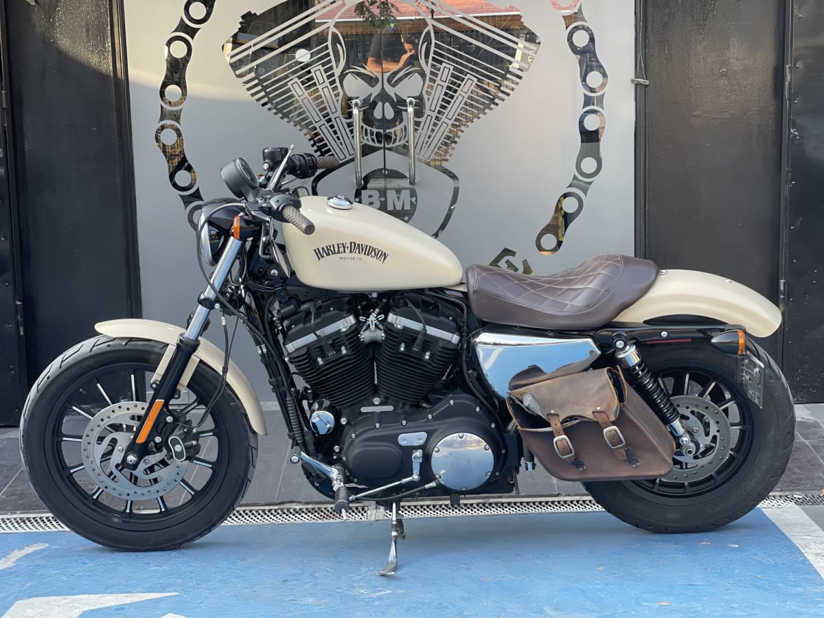 HARLEY DAVIDSON Sportster Iron 883 (2016)8