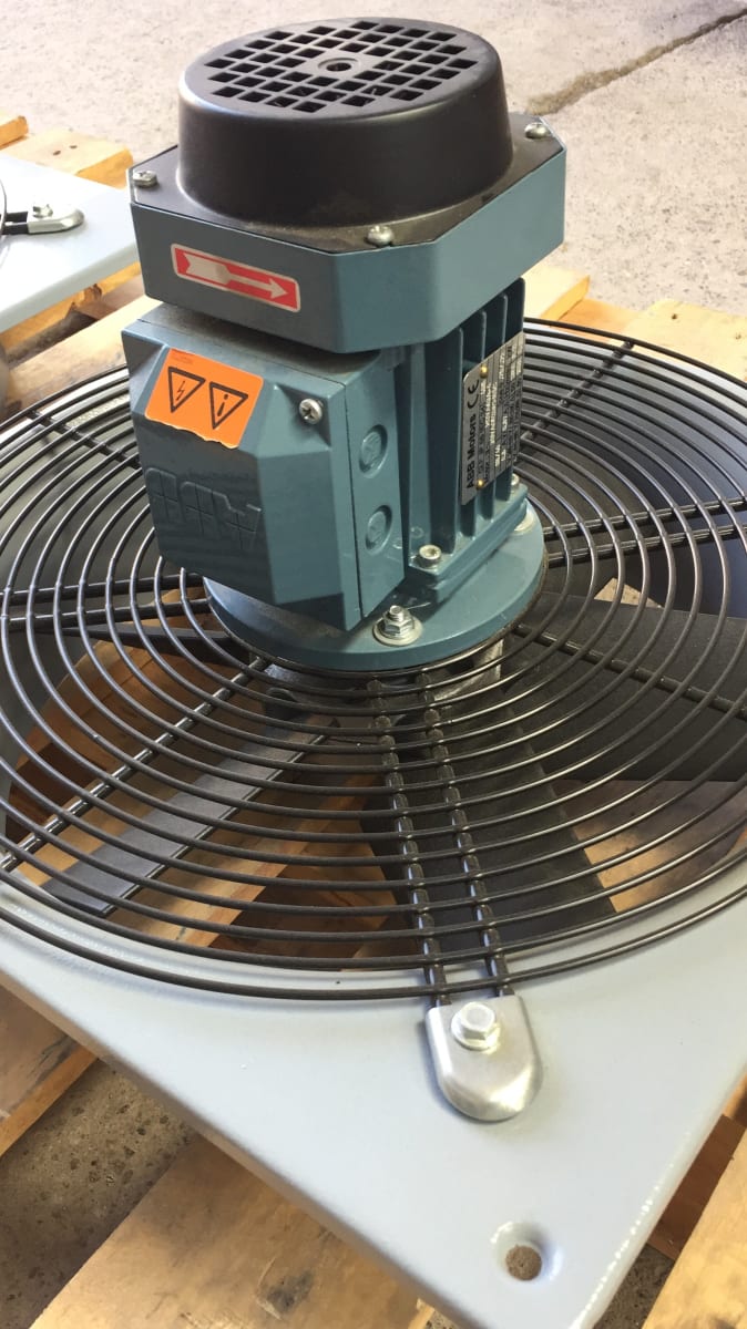 EXTRACTOR AXIAL QCM DYNAIR 400 MM Extractores de aire