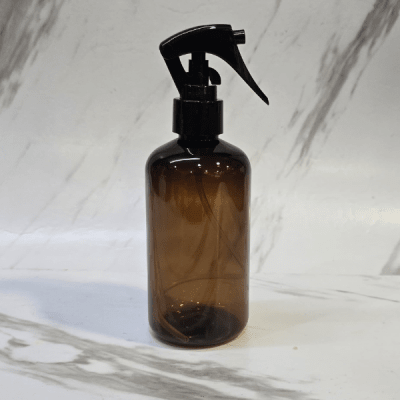 BOTELLA PET AMBAR 250 ML CON GATILLO