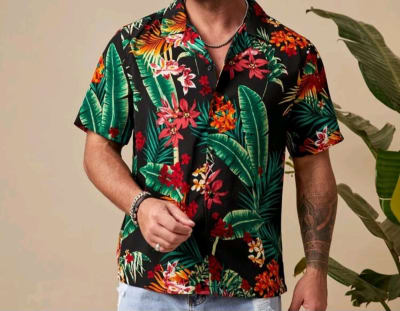 GUAYABERA VERDE FLORES ROJAS