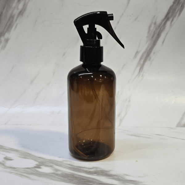 BOTELLA PET AMBAR 250 ML CON GATILLO2
