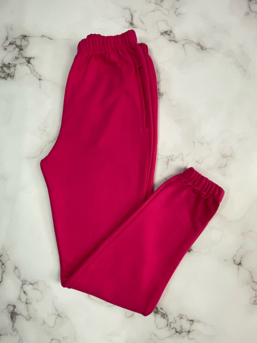 PANTALON BUZO JOGGER LISO COLOR FUCSIA