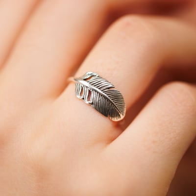 ANILLO PLUMA CALADA1