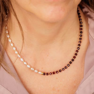 COLLAR PERLA Y GRANATE1