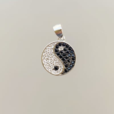 COLGANTE YIN -YANG1