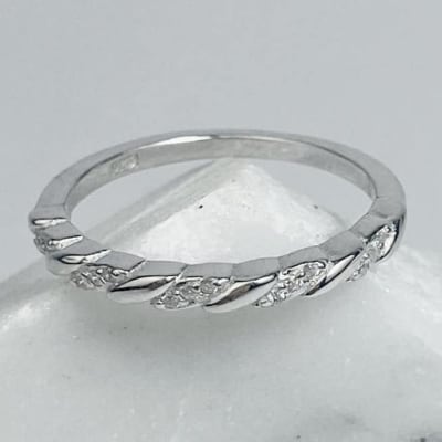ANILLO DISEÑO DIAGONAL1
