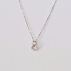 COLLAR CIRCULO CALADO CON CIRCONES