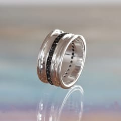 ANILLO ARGOLLA SIN FIN NEGRO