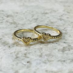 ANILLO CENTRO CORAZÓN CON CIRCONES