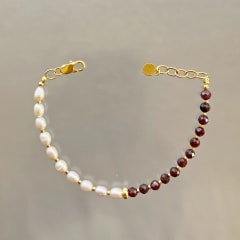 PULSERA PERLA Y GRANATE
