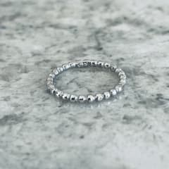 ANILLO BOLITAS