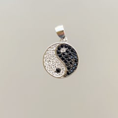 COLGANTE YIN -YANG