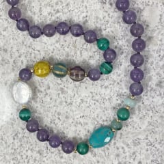 COLLAR PIEDRAS AMATISTA Y OTRAS