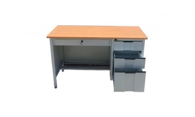Escritorio Metálico 1.20mt