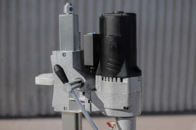 TESTIGUERA 7'' 3300W 24KG 700RPM PEDESTAL INCLINABLE HDTOOLS TESTIGUERA 7'' 3300W 24KG 700RPM PEDESTAL INCLINABLE HDTOOLS
