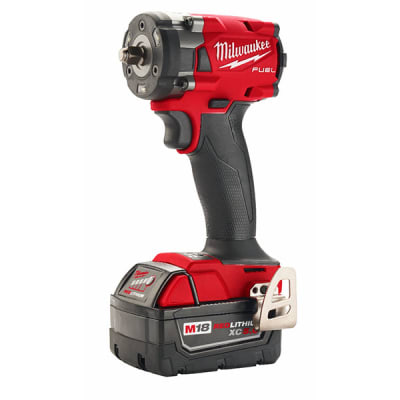 Llave de impacto compacta M18 FUEL™ de 1/2 Llave de impacto compacta M18 FUEL™ de 1/2