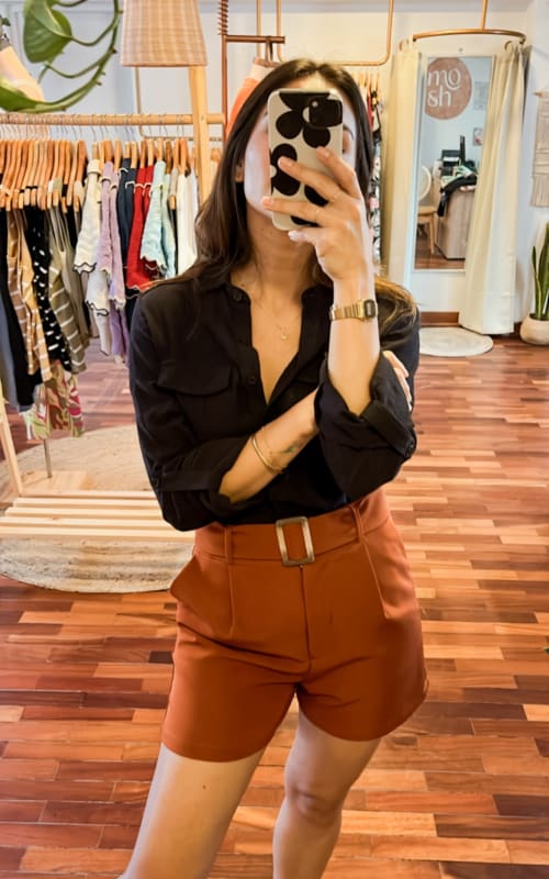 Short cinturón ladrillo