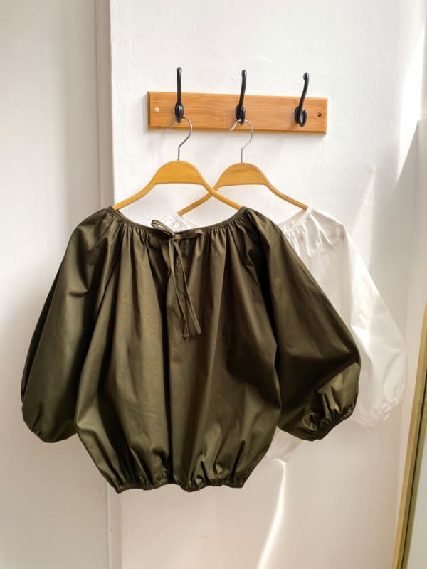Blusa Nube verde militar