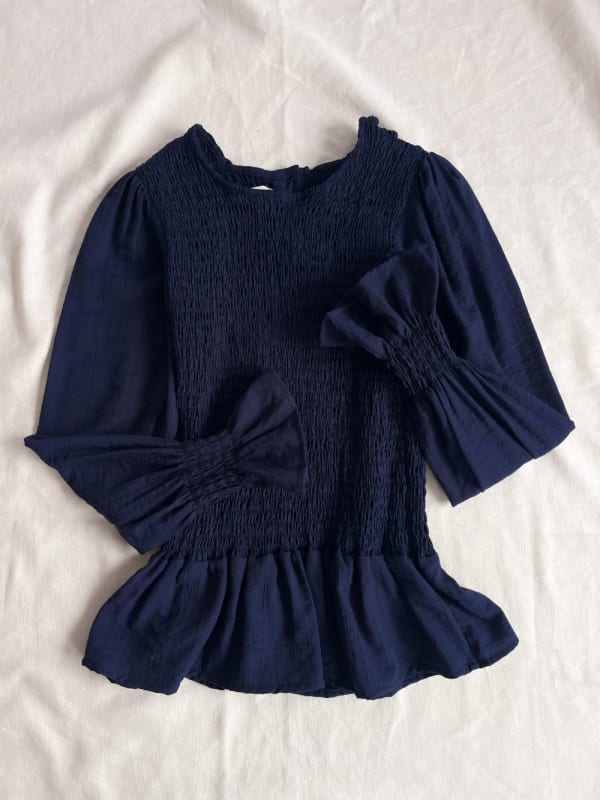 Blusa elasticada azul
