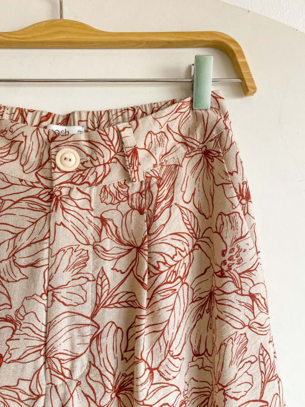 Pantalon Mónaco flores vino