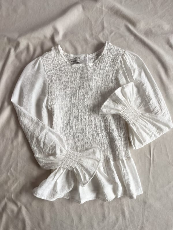 Blusa elasticada blanco