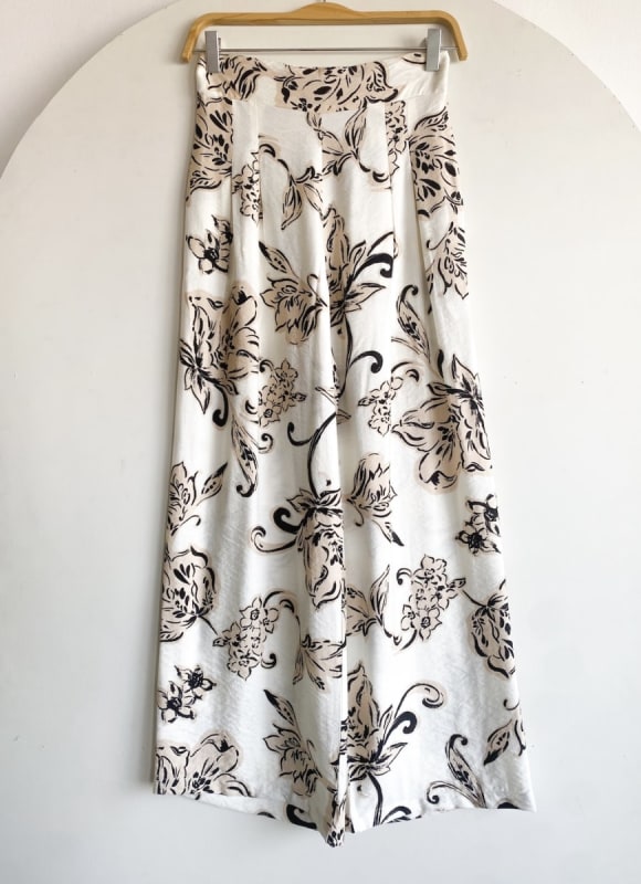 Palazzo Tulum crema flores