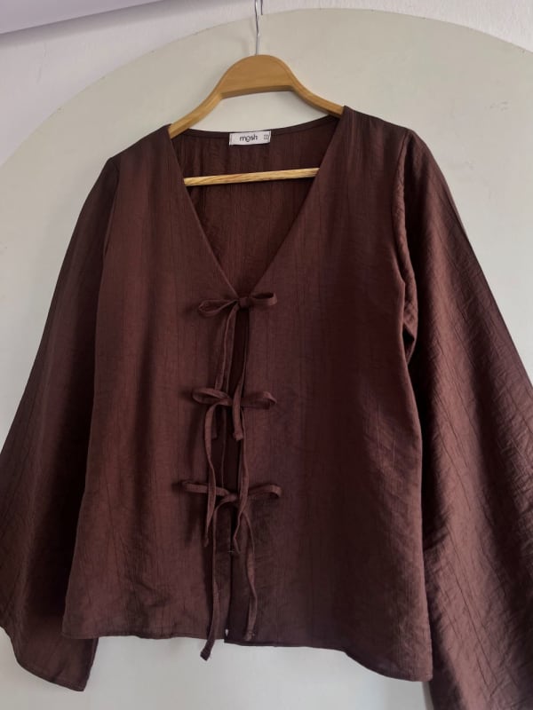 Blusa Casandra marrón