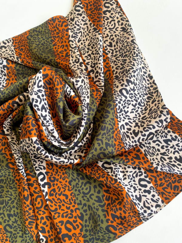 Pañuelo animal print