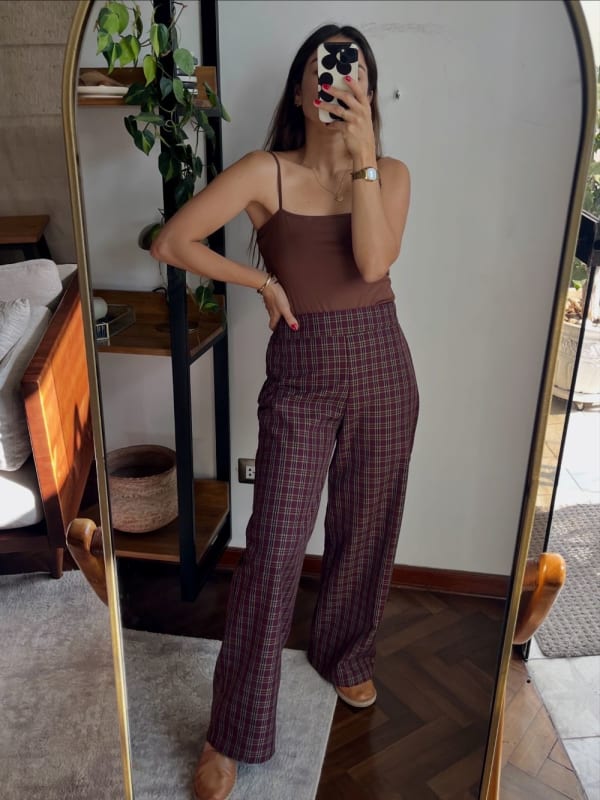 Pantalón Louise cuadros vino