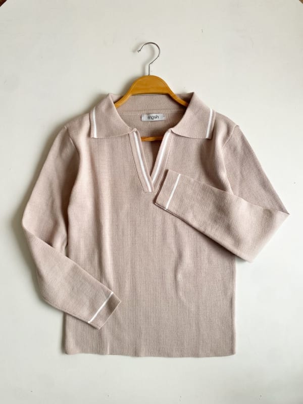 Sweater tejido camisero arena Sweater tejido camisero arena