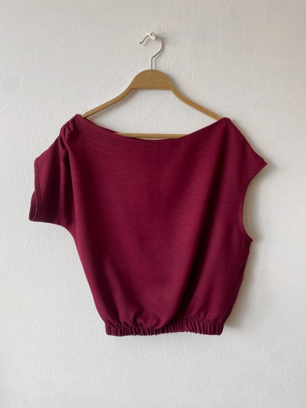 Blusa Lena borgoña