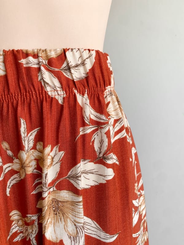 Falda tiempos print lacre