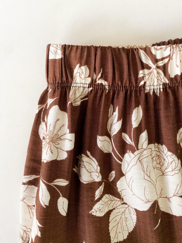 Falda tiempos print marrón