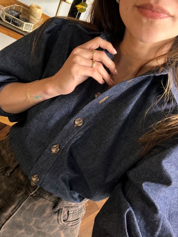 Blusa Bloom azul noche