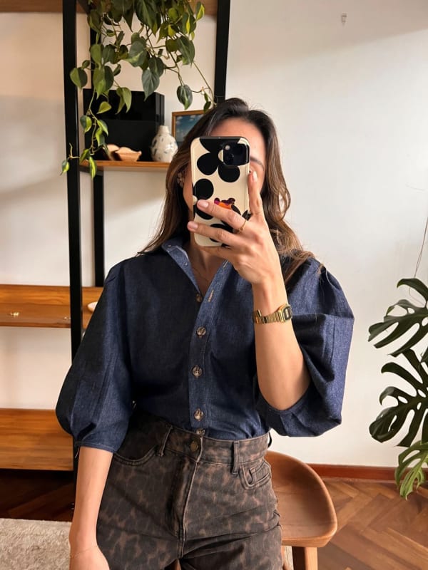 Blusa Bloom azul noche